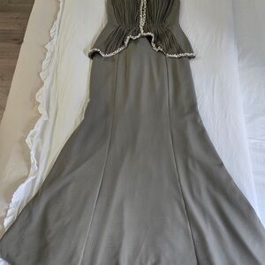 Elegant Gray Women's Dress